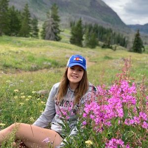 Meet your Posher, Natalie